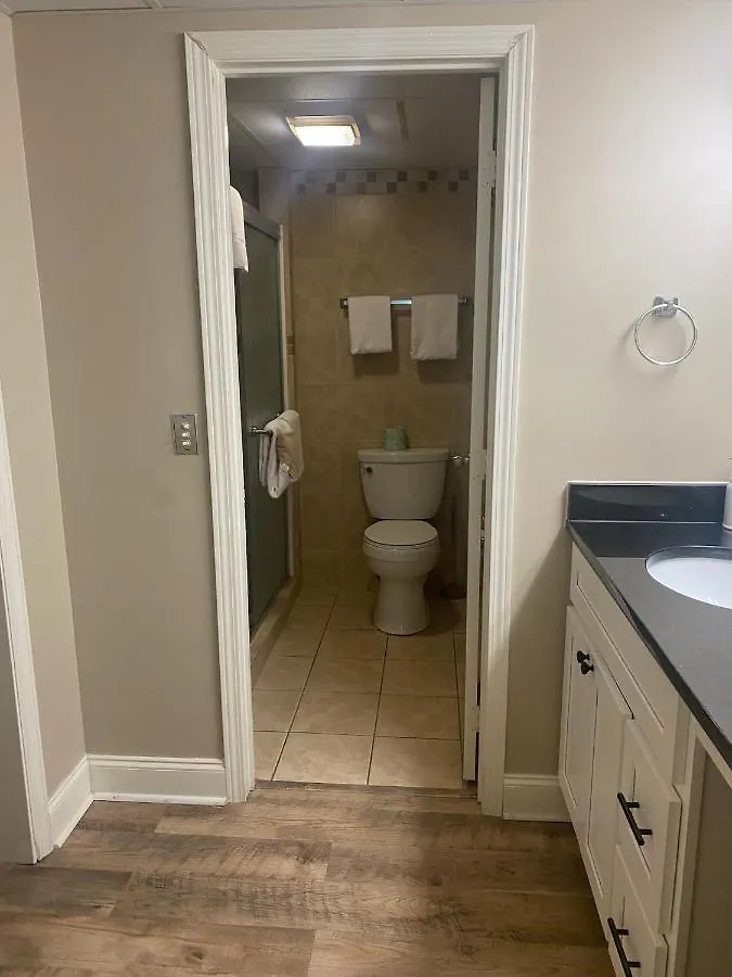 River Place #304 2bd Ferienhaus