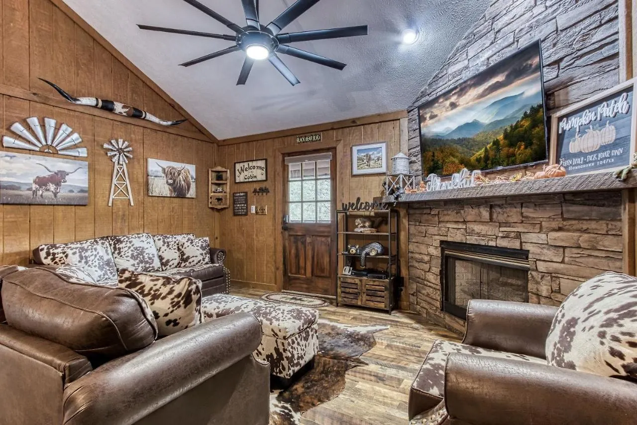 Er26 - Sasquatch - Great Location! Close To Town Pool! Nyaraló Pigeon Forge