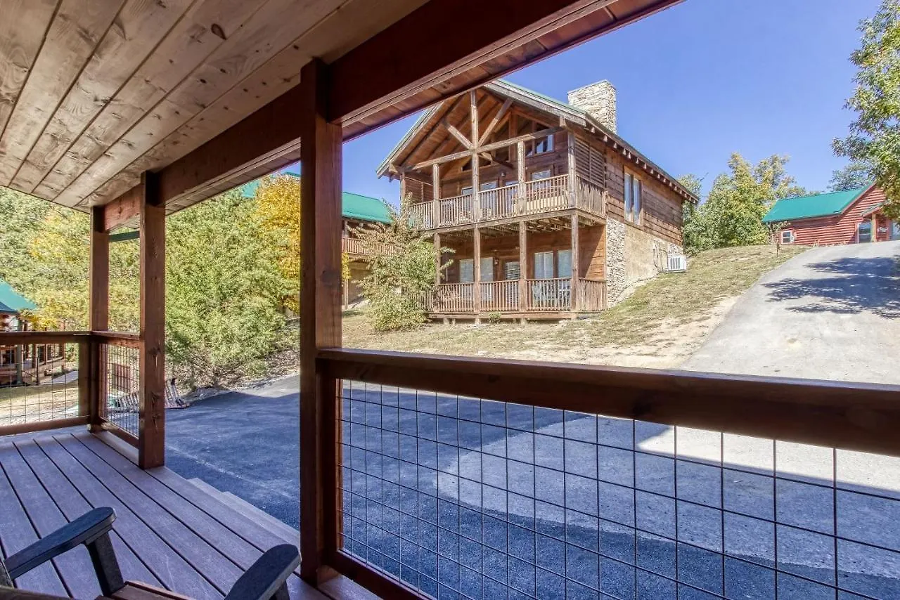 Casa de Férias Ern840 - Splashin' - Brand New With Indoor Pool! Great Location! Pigeon Forge