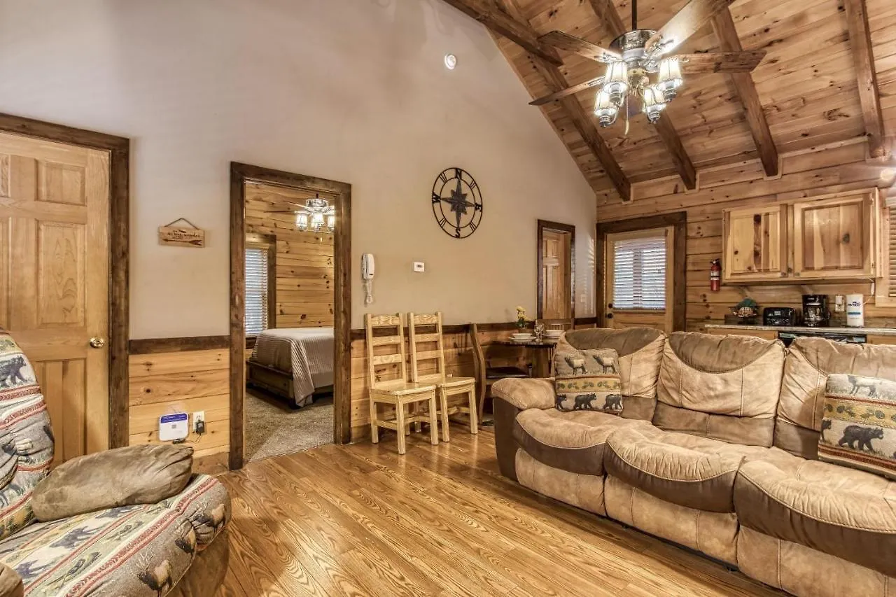 Holiday home Cuddlin' Up, Er209 - Luxury At Its Finest And Location That Can't Be Beat!