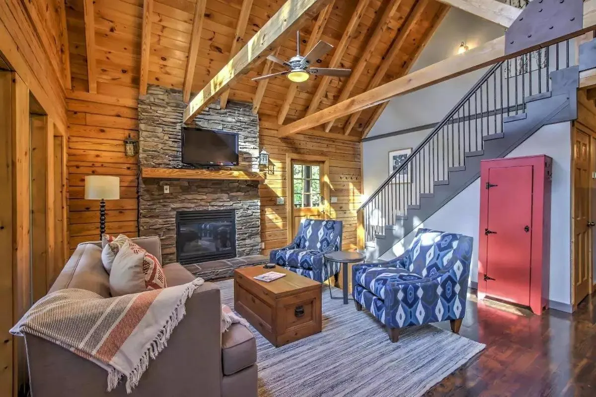 Tatil Evi Er104 - R Tribe's Treehouse - Great Location - Close To Town! Pigeon Forge