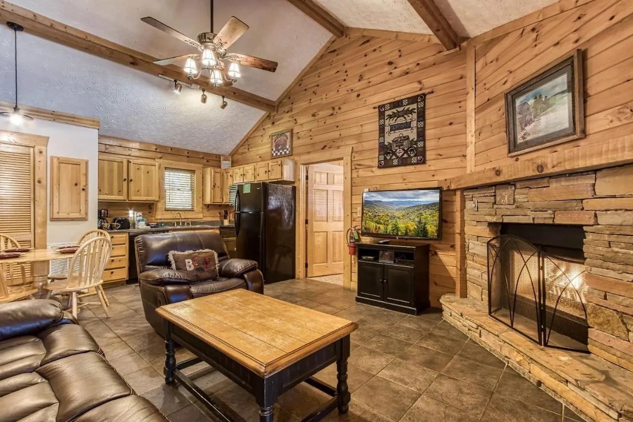 Er301 - Eagle's Hideaway - Great Location! Close To The Action! Casa de Férias *