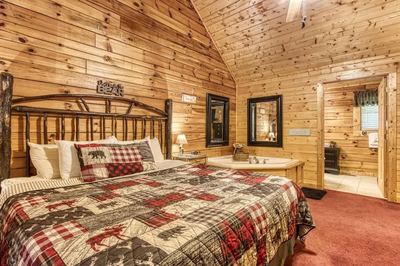 Little Slice Of Heaven -1br 1ba Close To Town And Amenities *