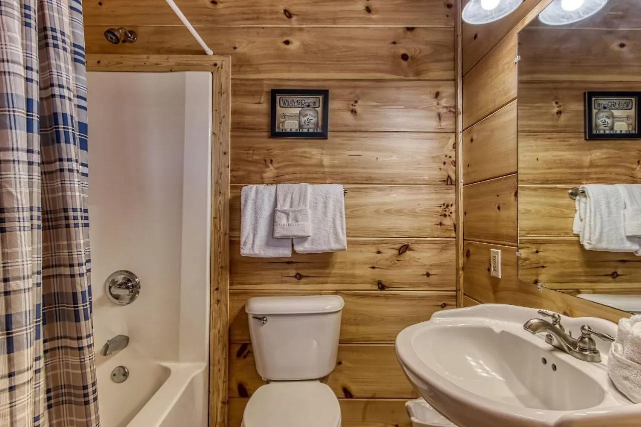 Holiday home Cinema Falls - Great Location! - Convenient To Everything! Pigeon Forge