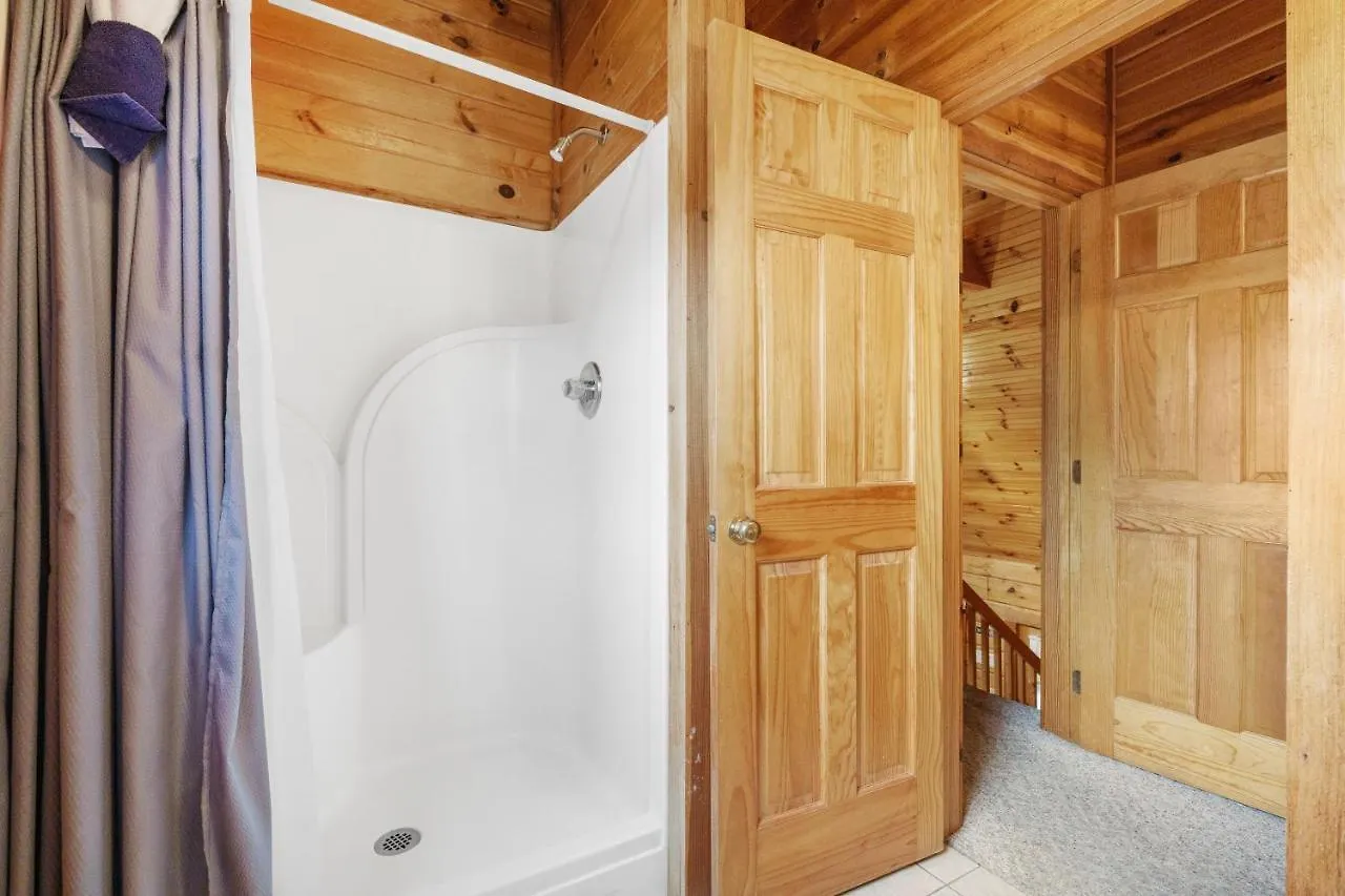 Holiday home The Honey Pot, Hot Tub, Pool, 1089 Free Tickets Each Paid Day, Dollywood And *