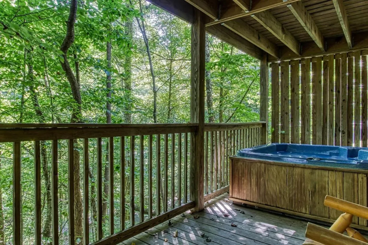 Mystic Mountain - Great Location! Close To The Action! * Pigeon Forge