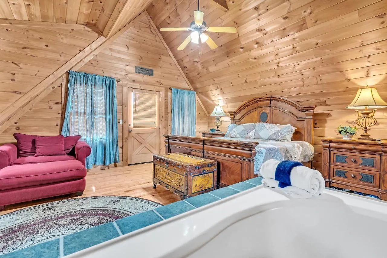 Reflections, Hot Tub, Pool, Wifi, 1089 Free Tickets Each Paid Day, Dollywood And Σπίτι διακοπών *