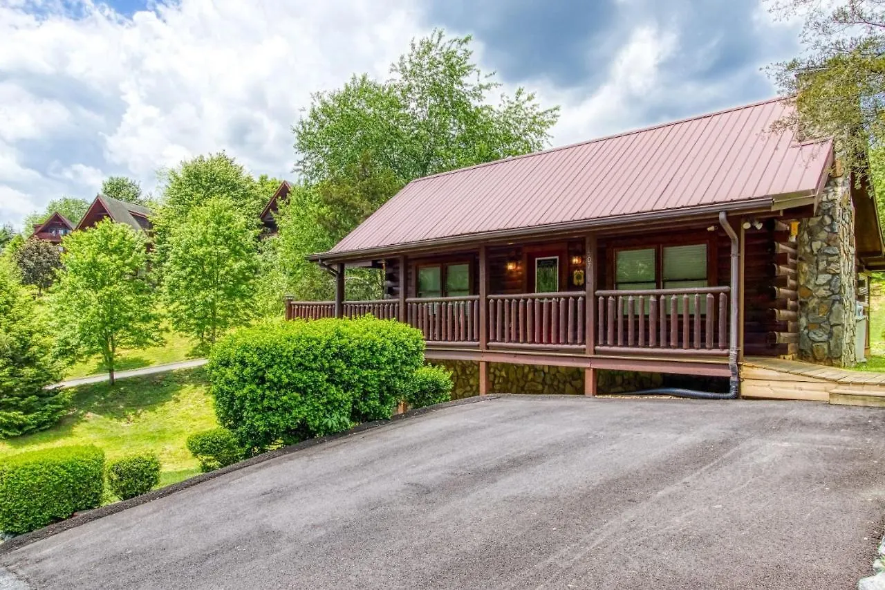 Little Slice Of Heaven -1br 1ba Close To Town And Amenities Pigeon Forge