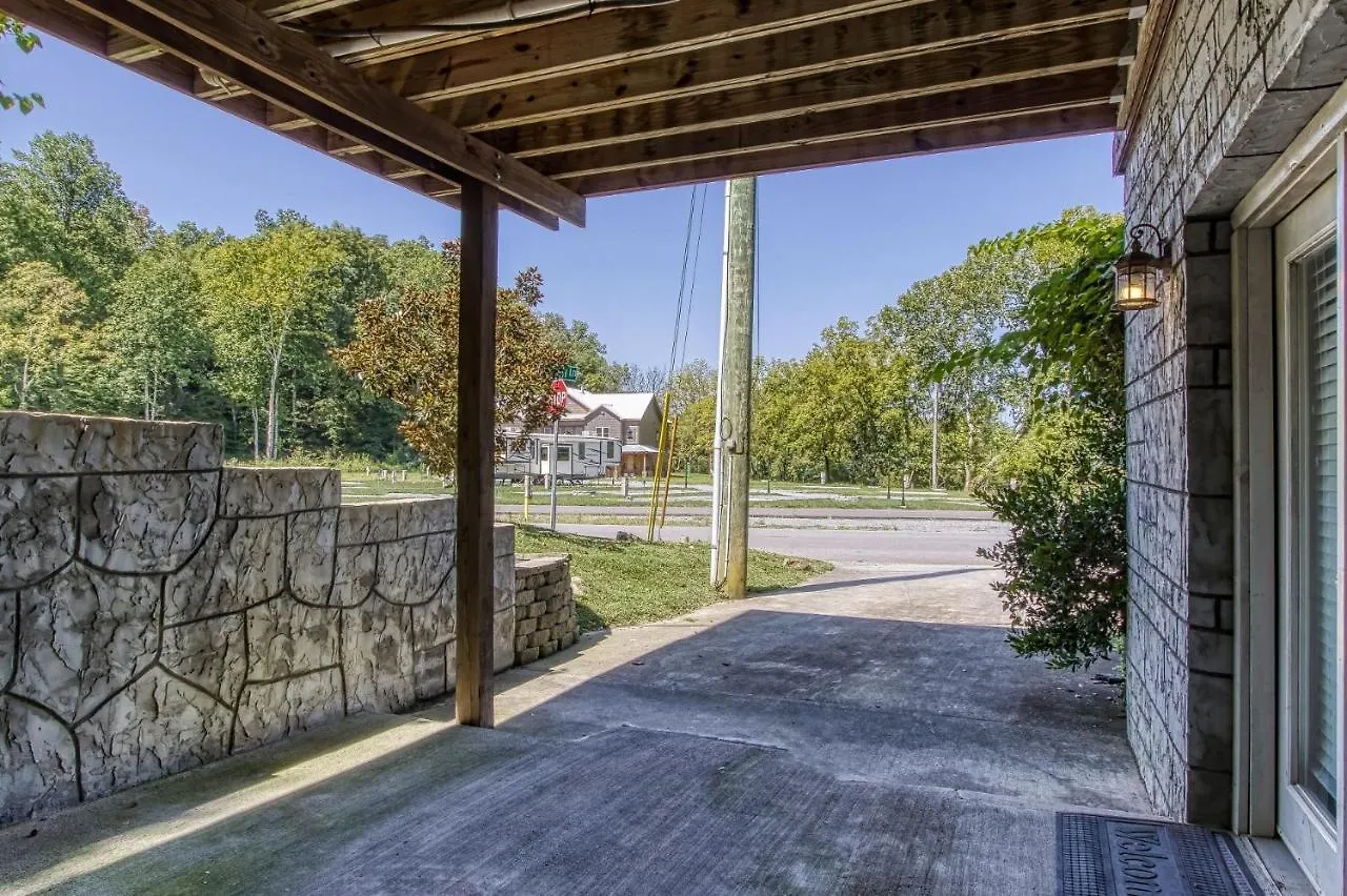 Holiday home Cinema Falls - Great Location! - Convenient To Everything! Pigeon Forge
