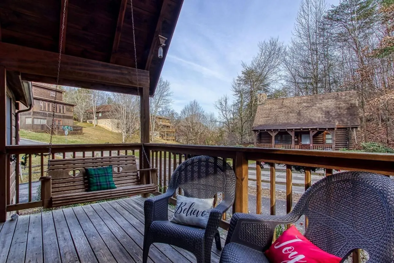Er46 - Cherith Brook - Great Location, Just Across From Swimming Pool! * Pigeon Forge