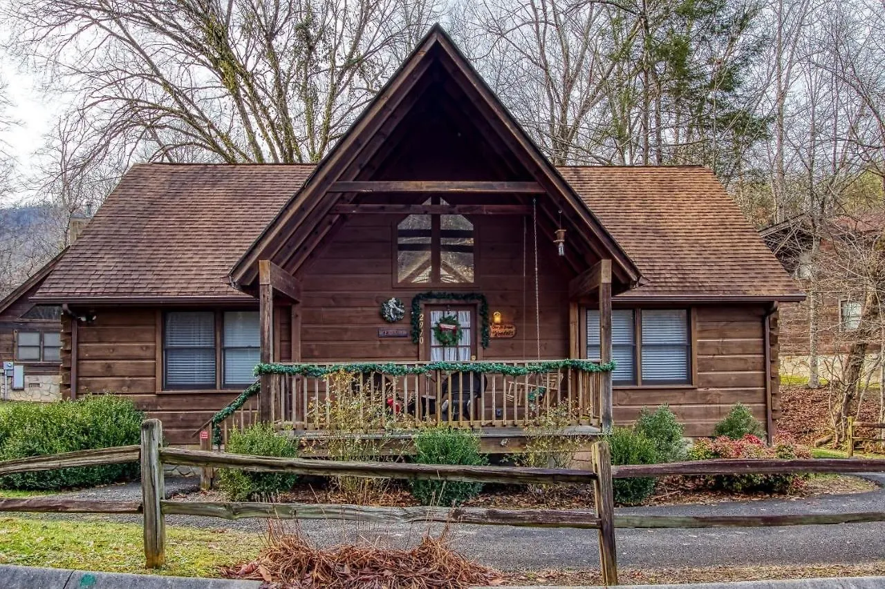 Er46 - Cherith Brook - Great Location, Just Across From Swimming Pool!