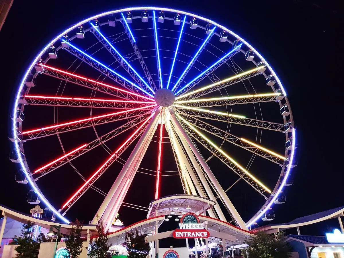 Rock Of Ages, Hot Tub, Game Room, Wifi, 1089 Free Tickets Each Paid Day, Dollywood And Chalet
