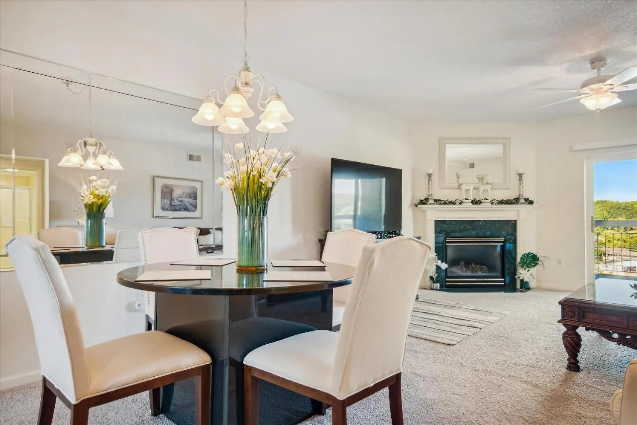 Whispering Pines 124 Appartement *