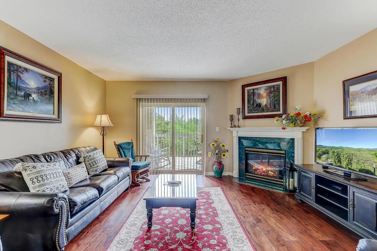 Apartment Vacation Destination Whispering Pines 444 *