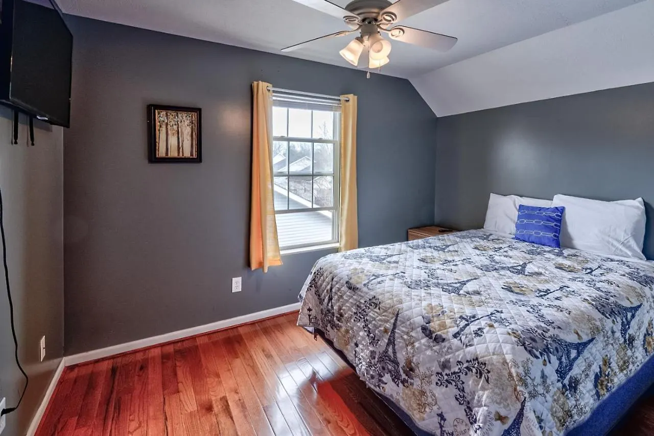 A Perfect Vacation Spot Close To Everything In Sevier County! بيت للعطل *