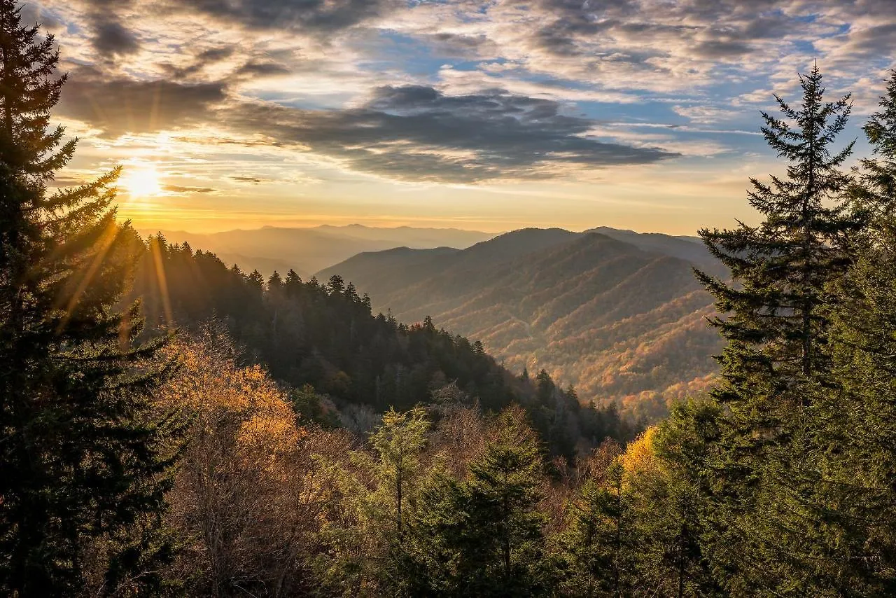 Apartment Vacation Destination Whispering Pines 444 Pigeon Forge