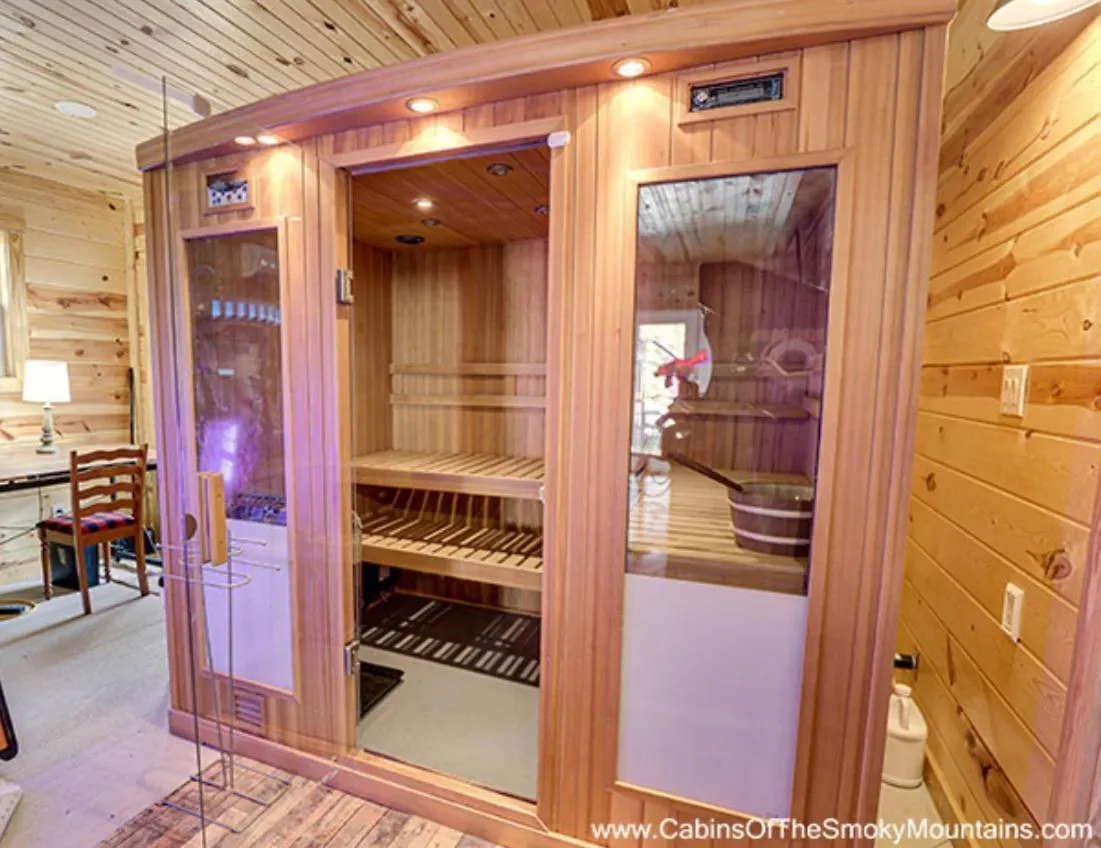 Dollywood Vacation Retreat *