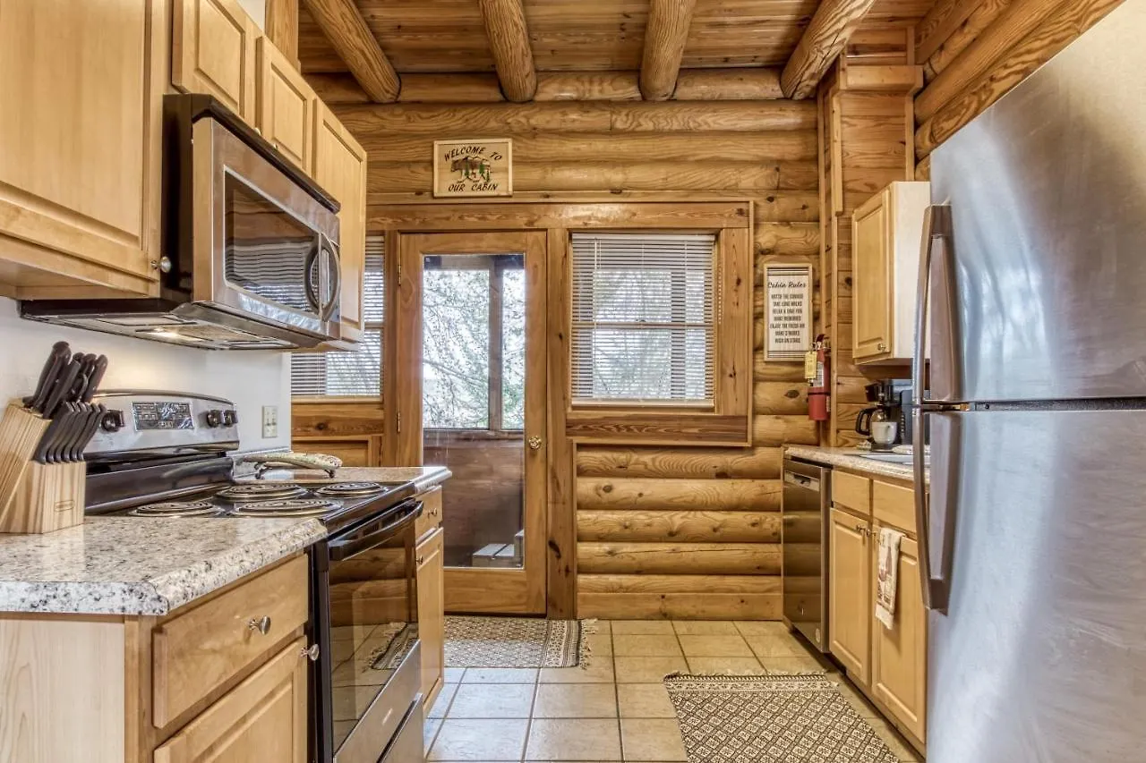 Newly Renovated Perfect 2 Bedroom W Indoor Jacuzzies, Hot Tub, Pool, Sauna, Golf! * Pigeon Forge