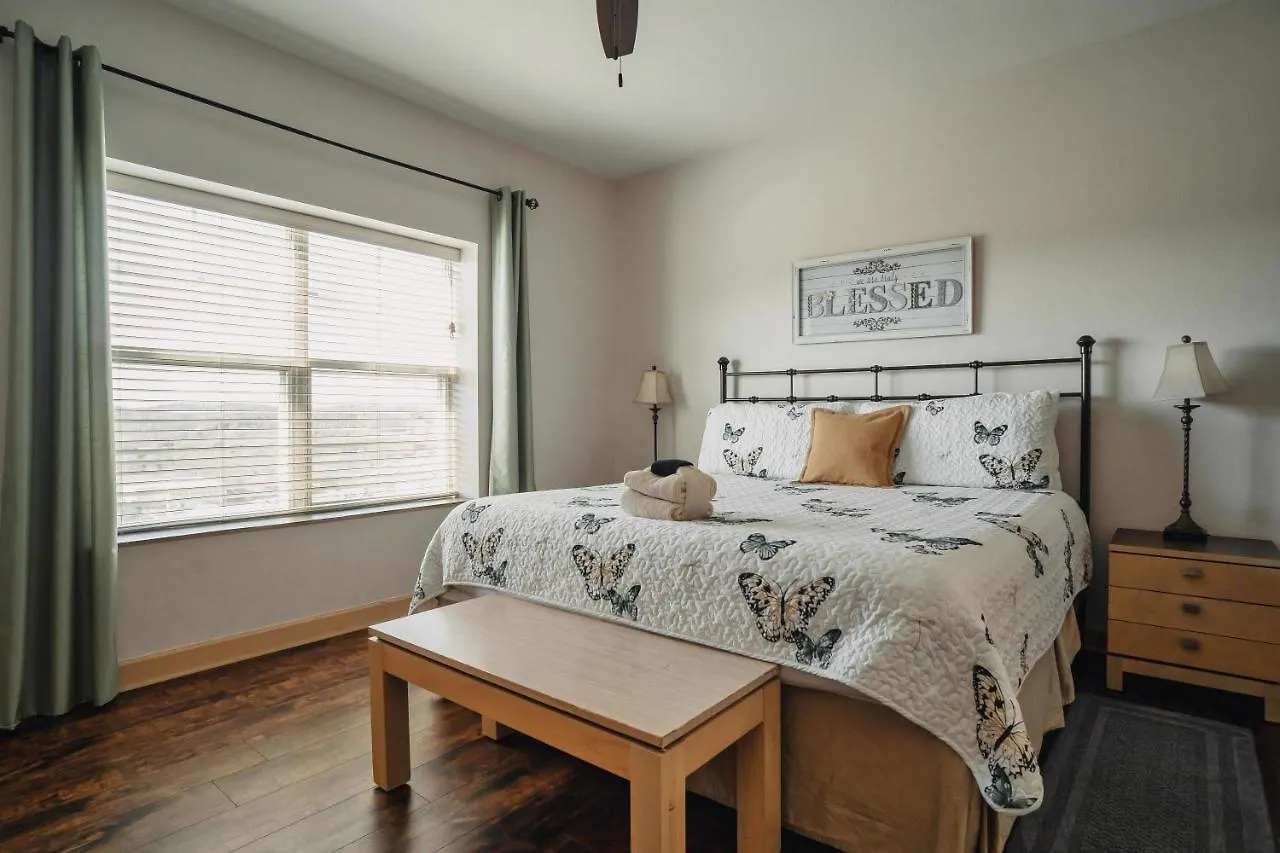 Apartman Mvc - Unit 1601- Sweet Butterfly *