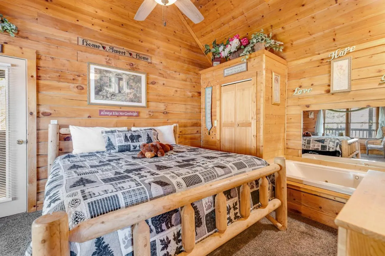 Cuddly Bear Hideaway Casa de Férias Pigeon Forge