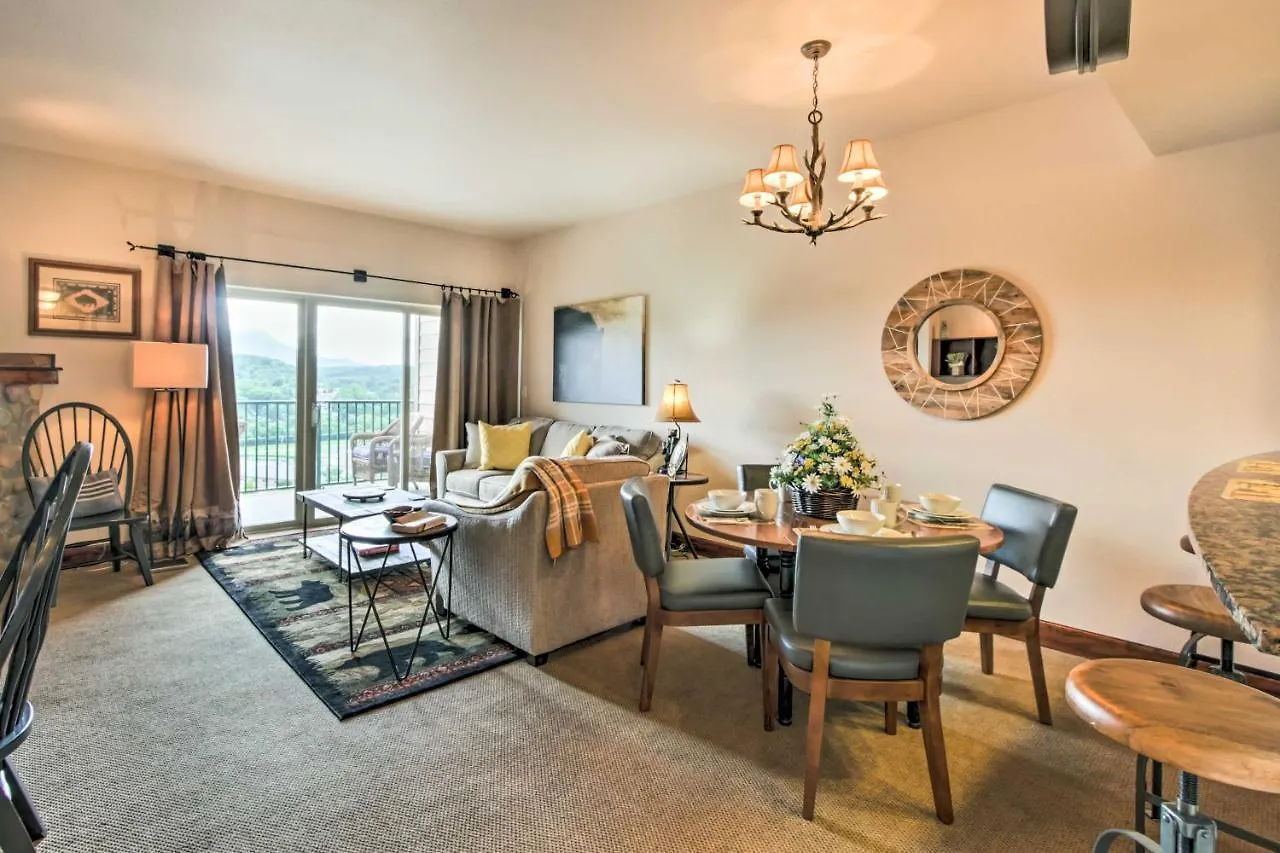 High Above It With Amenity Access Apartment Pigeon Forge