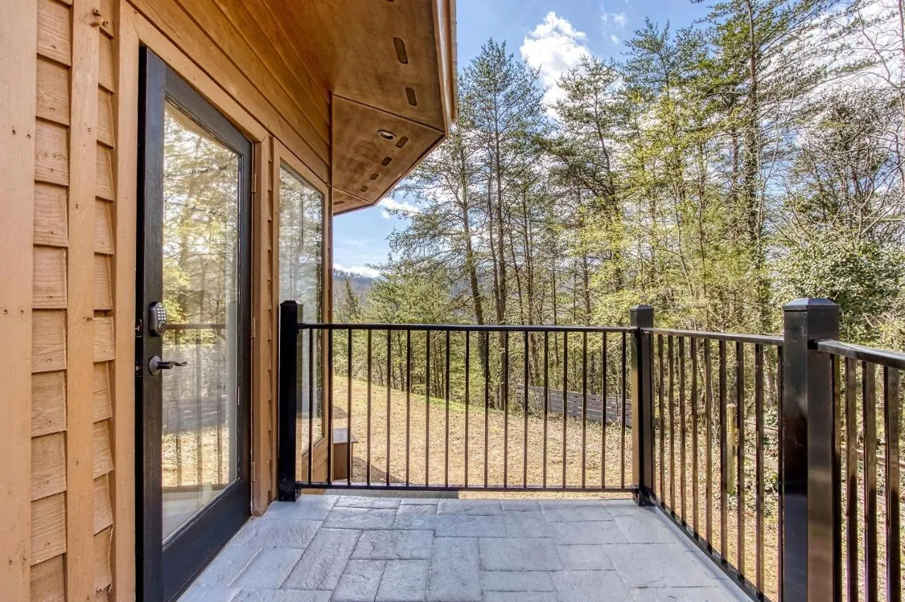 Mountain Valley Revival - Brand New Renovations, Close To Town, Panoramic Mountain Views!! 비둘기 포지