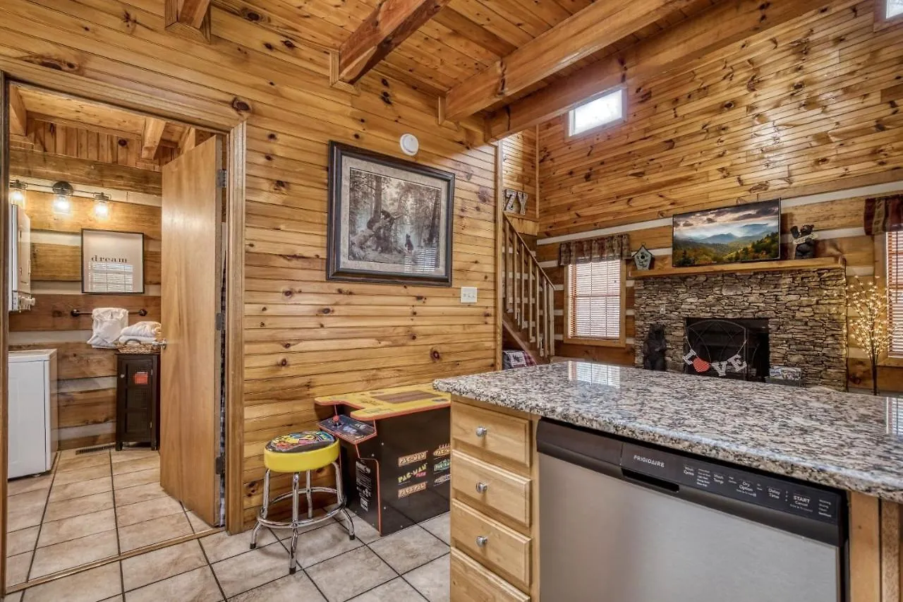 Er18 - The Lazy Bear View - Great Location - Close To Town! Дом отдыха