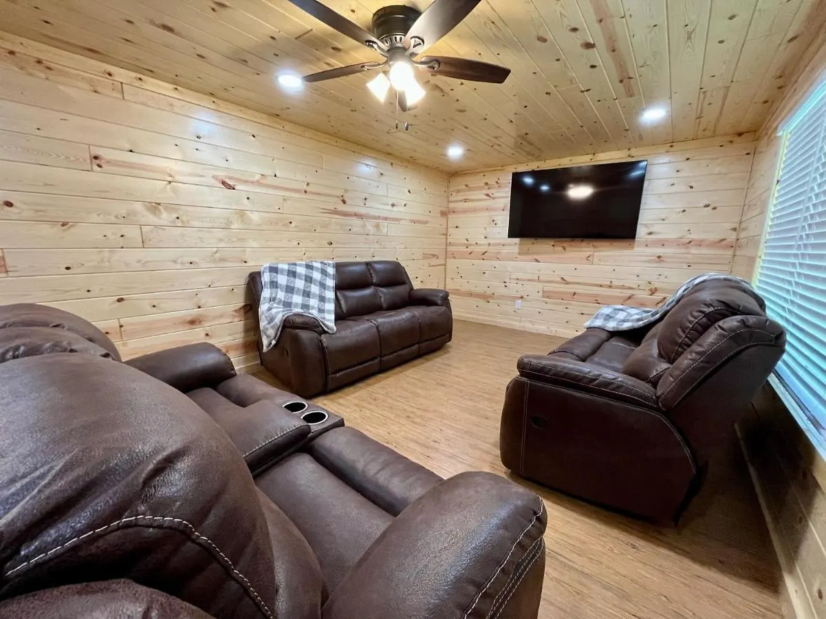 Сasa de vacaciones The Hitching Post: Spacious 5br/4ba Rancher Pigeon Forge