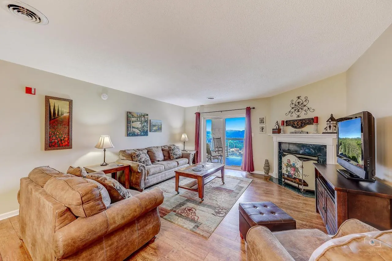 Birds Eye View Whispering Pines 252