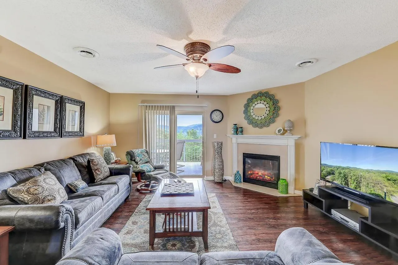 Lägenhet Leconte View Retreat Whispering Pines 454