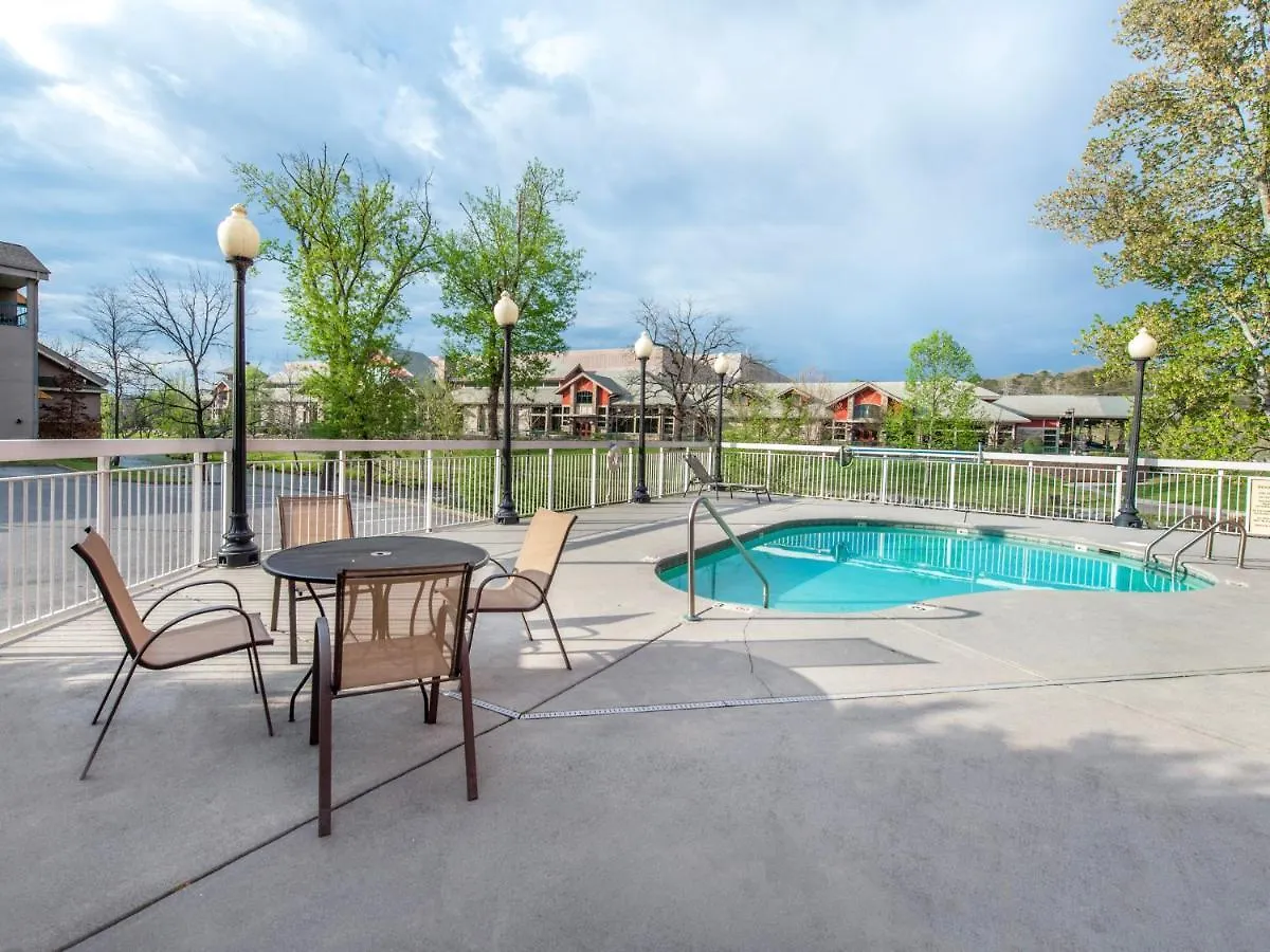 Creekside Hideaway Bear Crossing 403 Apartman *