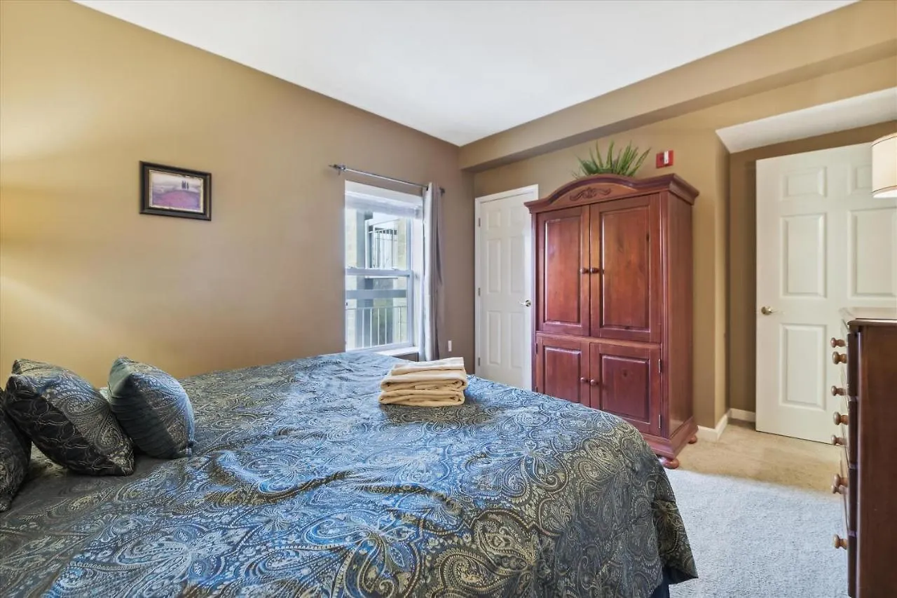 Eagle View Whispering Pines 332 * 鸽子谷