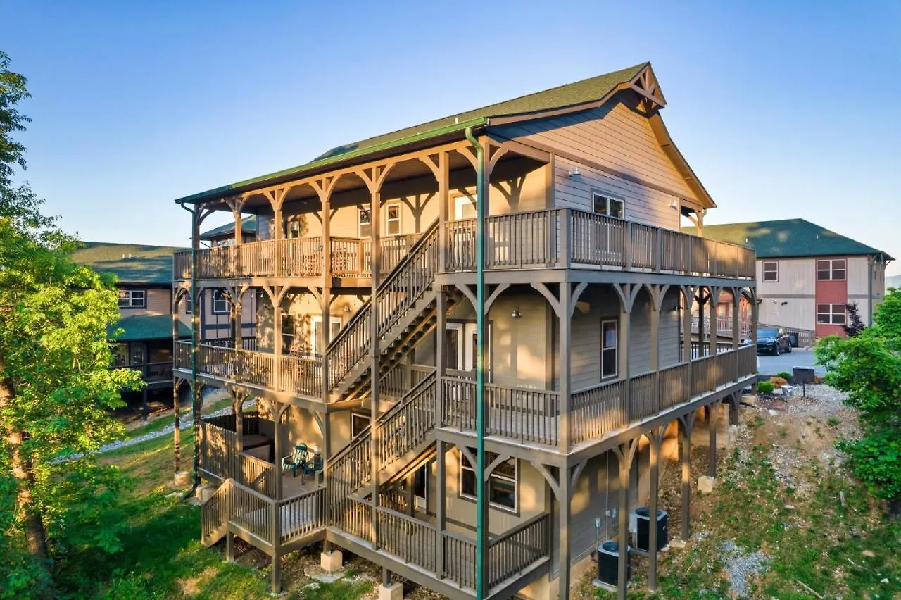 Summer Sale, 6br, Theater, Hottub, Game, Pet Friendly *