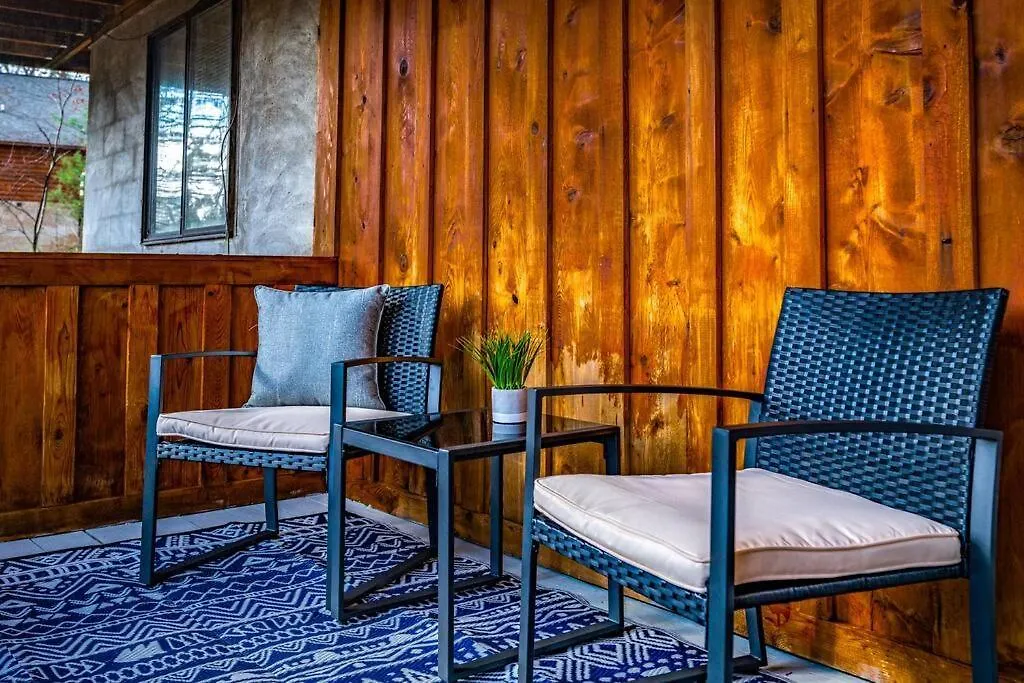 The Family Stone Luxe Sleeps 12 Hot Tub Dogfriendly Dollywood Vakantiehuis *