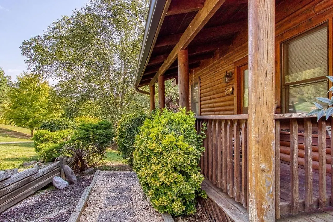Four-bedroom House 펜션