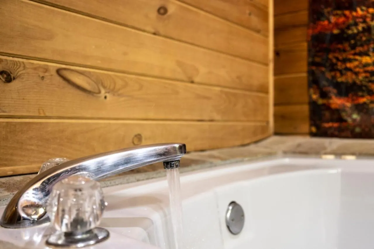 Сasa de vacaciones Romantic Log With Hot Tub