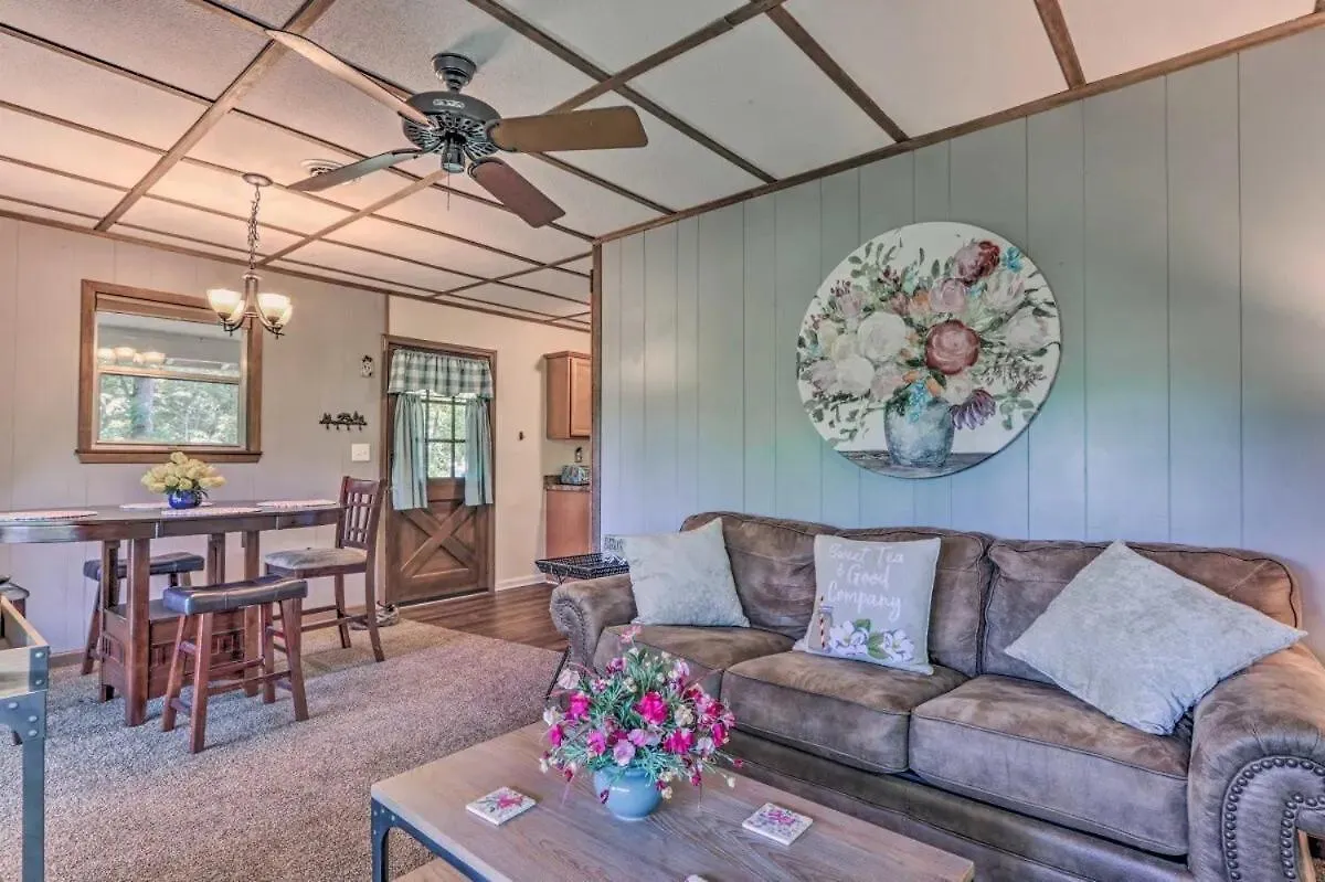 펜션 Pet Friendly Super Cozy Mtn Retreat Wfirepit 비둘기 포지