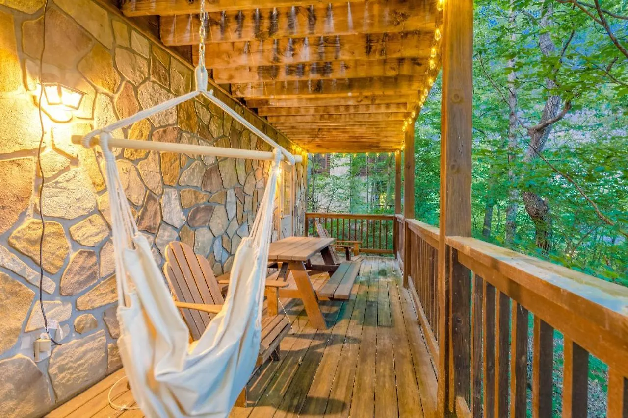 Perch Pigeon Forge