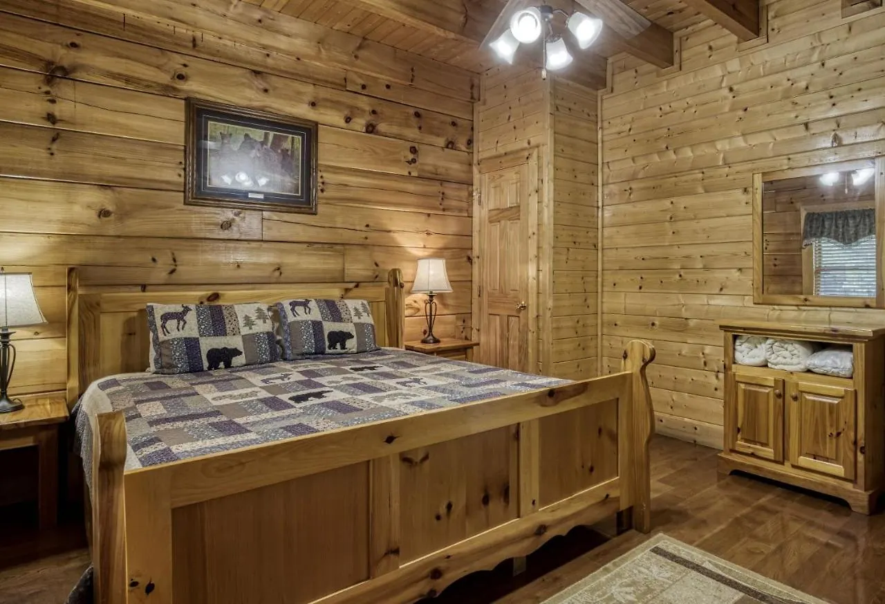 Holiday home Ern849- Sweet Escape - Great Location! Close To Action! *