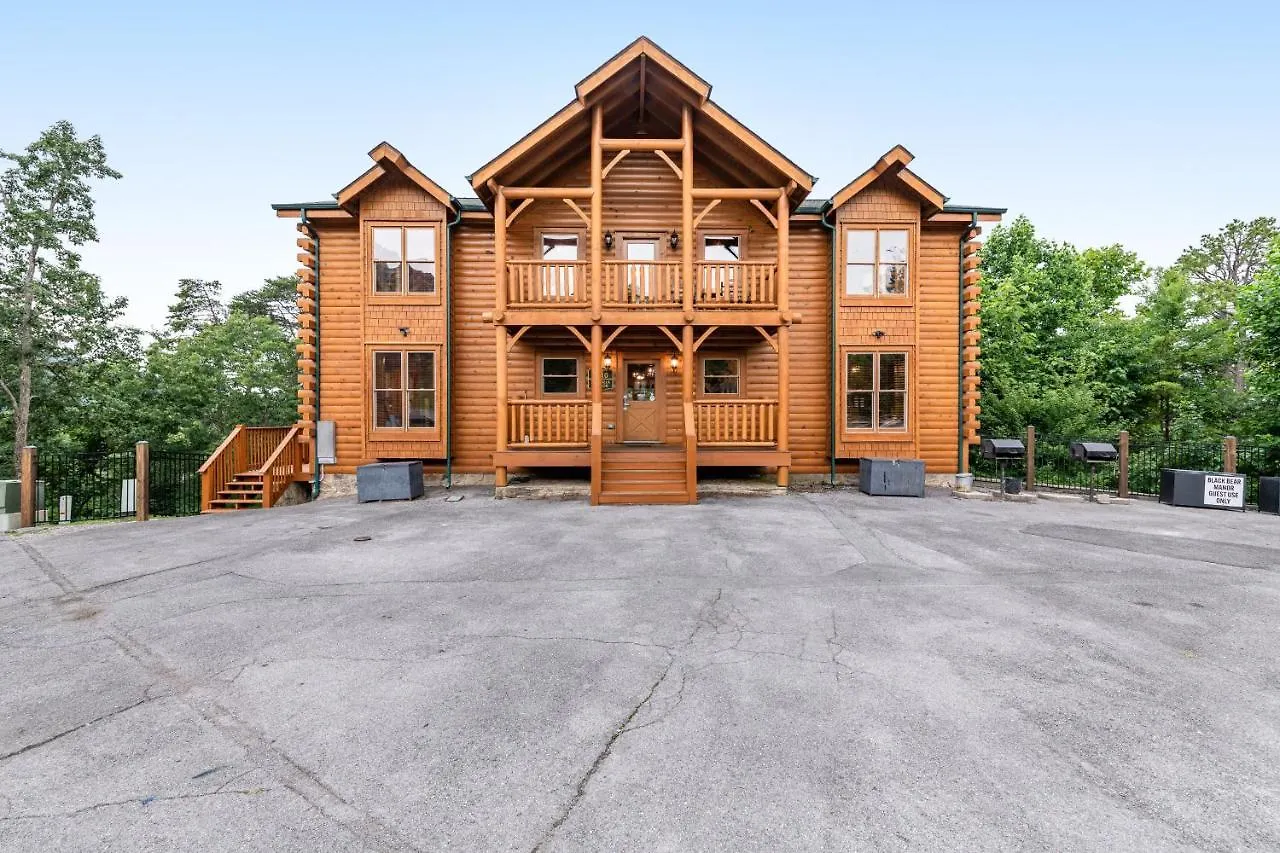 Valhalla Manor Holiday home *