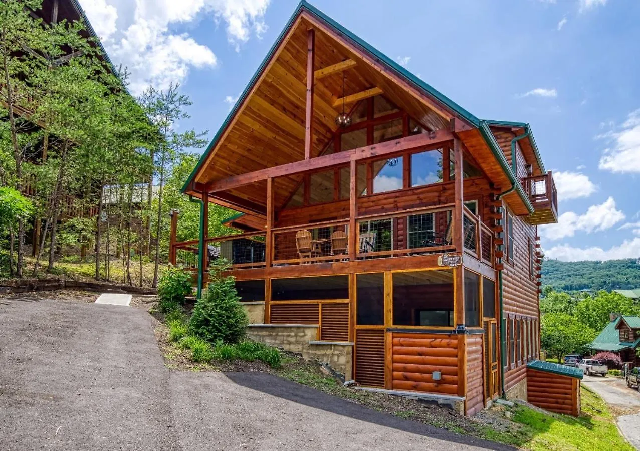 Holiday home Ern841 - Sweet Feet Retreat - Location, Location, And Private Indoor Pool! Pigeon Forge