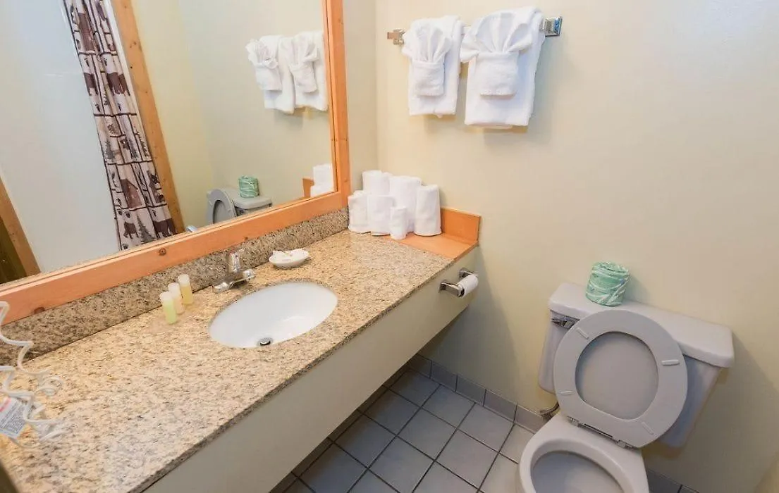 Timbers Hotel 2*