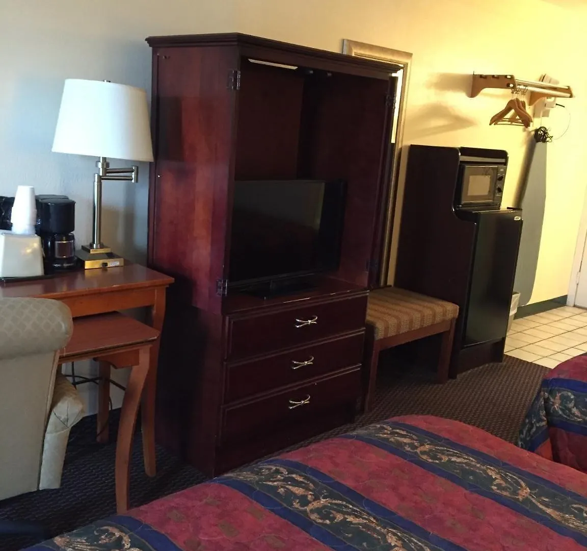 River Place 3*