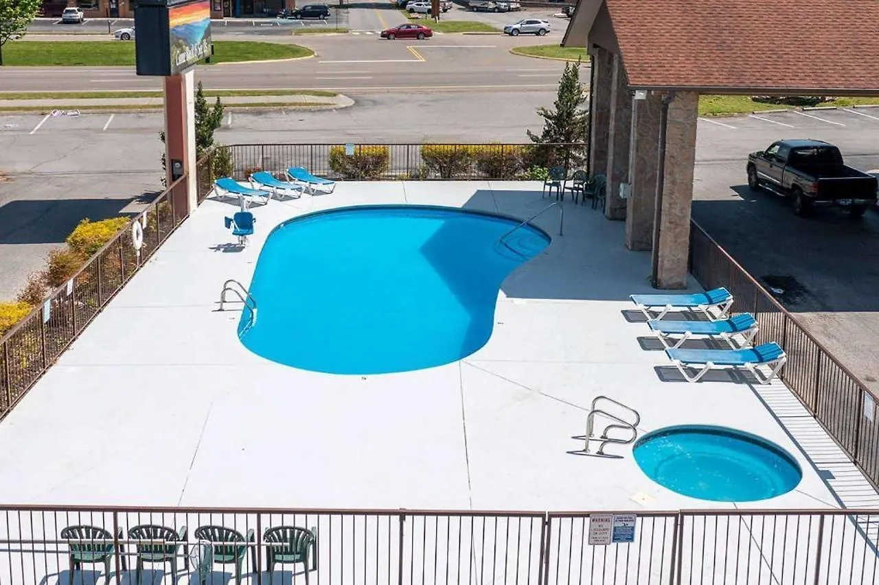 Days By Wyndham South Hotel 2*