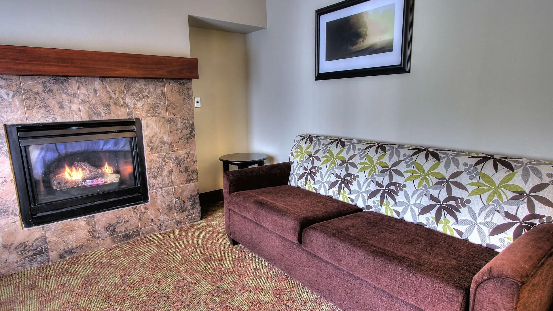 Hampton Hotel 3*