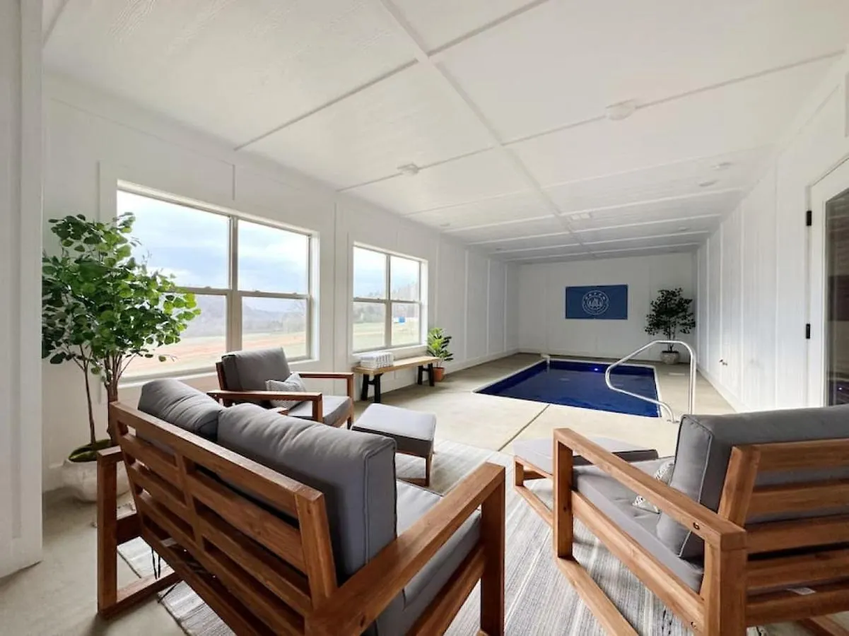 Wildwood Retreat Indoor Pool Hot Tub Game Area Pigeon Forge
