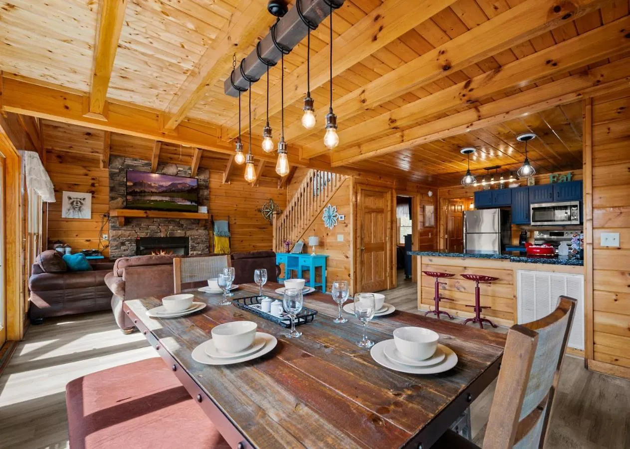Holiday home Million Dollar View - Games Table & Movie Theater! *