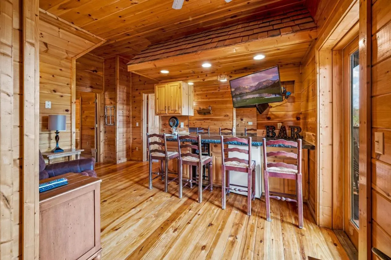 Million Dollar View - Games Table & Movie Theater!