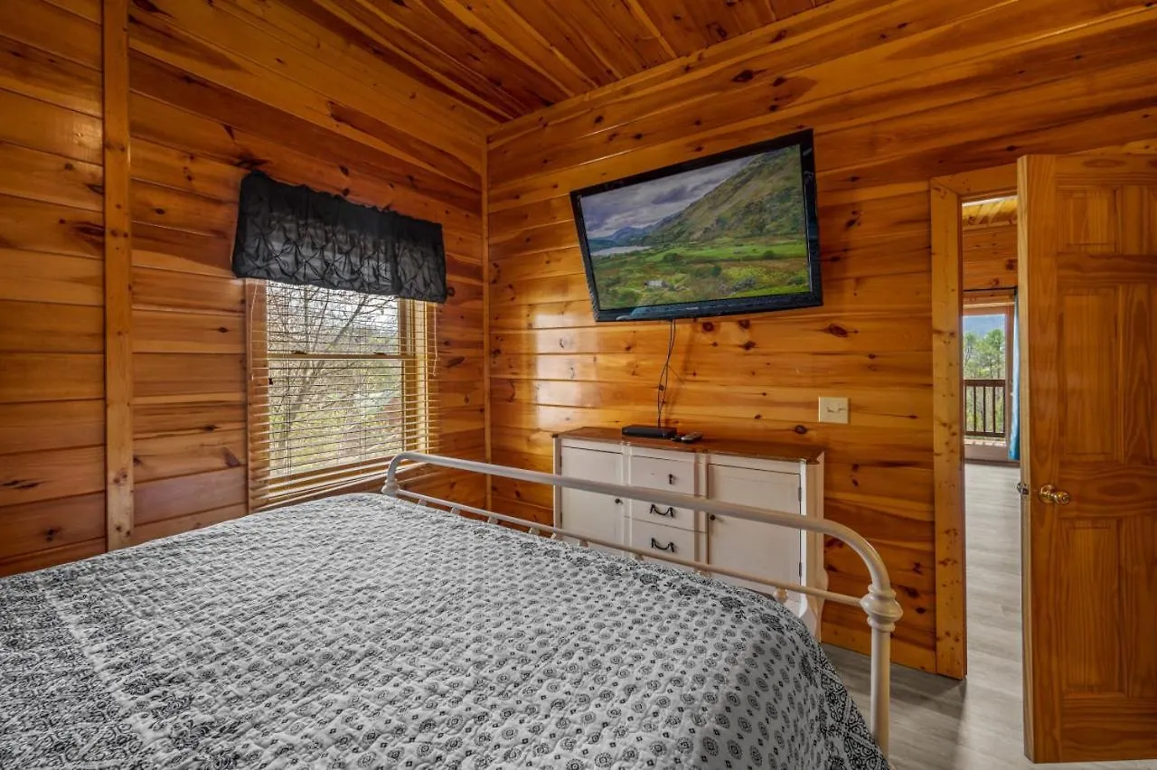 Holiday home Million Dollar View - Games Table & Movie Theater!