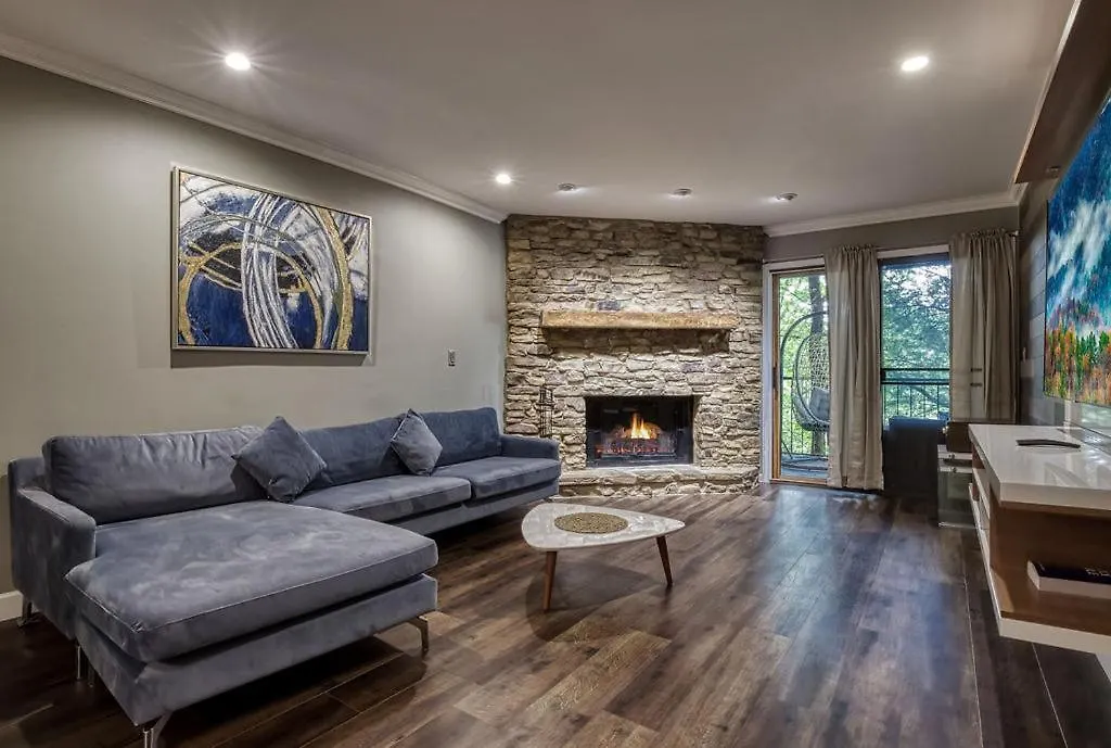 A Stones Throw, You Get 1089 Free Attraction Tickets Per Paid Day, Dollywood And Much More! Holiday home